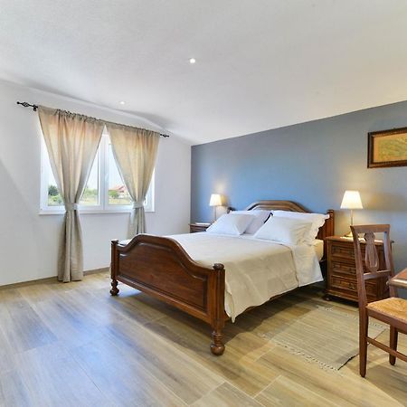 Modern Rustic Villa Kate 本科瓦茨 外观 照片