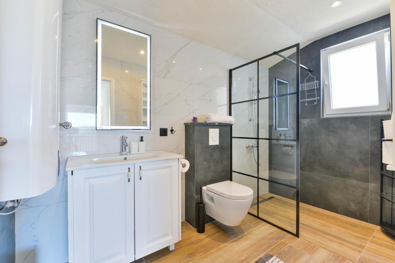 Modern Rustic Villa Kate 本科瓦茨 外观 照片
