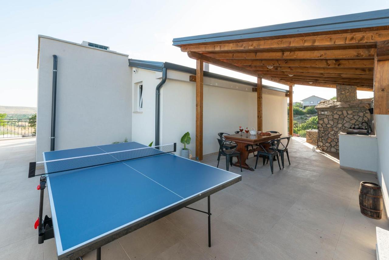 Modern Rustic Villa Kate 本科瓦茨 外观 照片