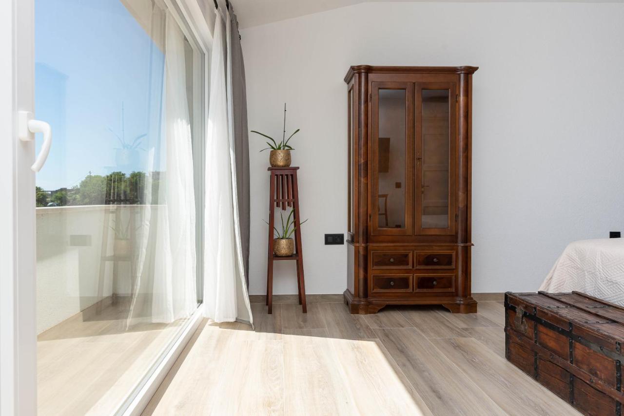 Modern Rustic Villa Kate 本科瓦茨 外观 照片
