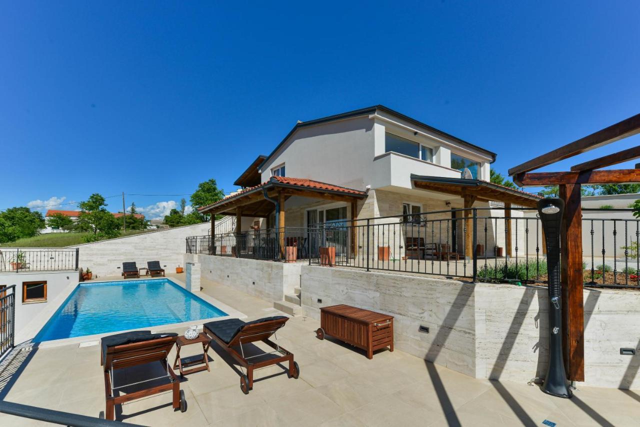 Modern Rustic Villa Kate 本科瓦茨 外观 照片
