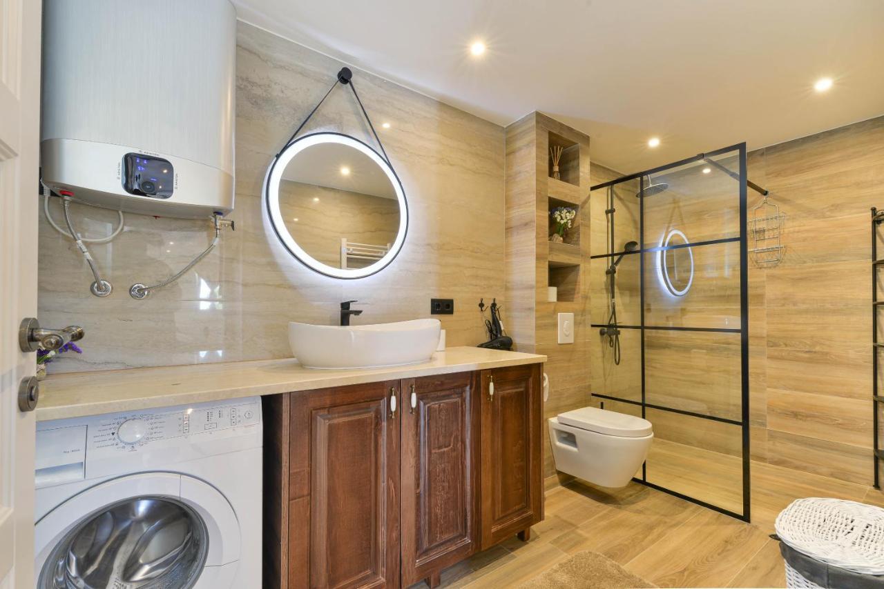 Modern Rustic Villa Kate 本科瓦茨 外观 照片
